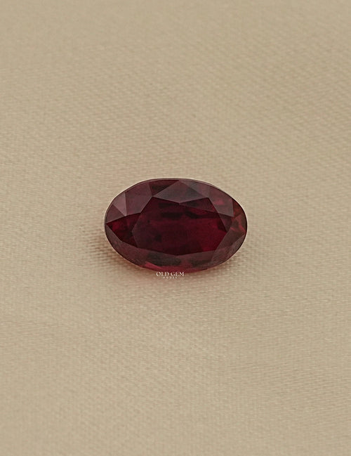 4.95 Carat Red Oval Cut Lab Loose Gemstone