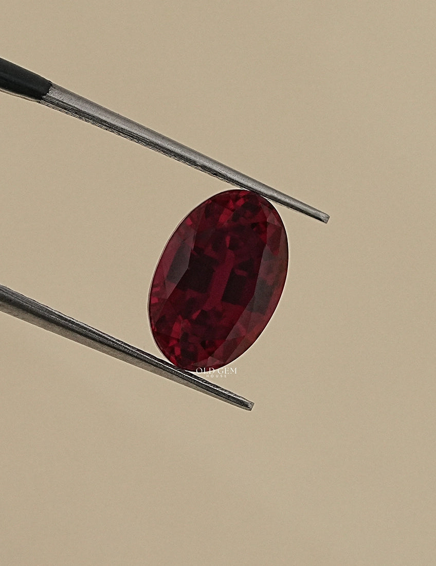 4.95 Carat Red Oval Cut Lab Loose Gemstone