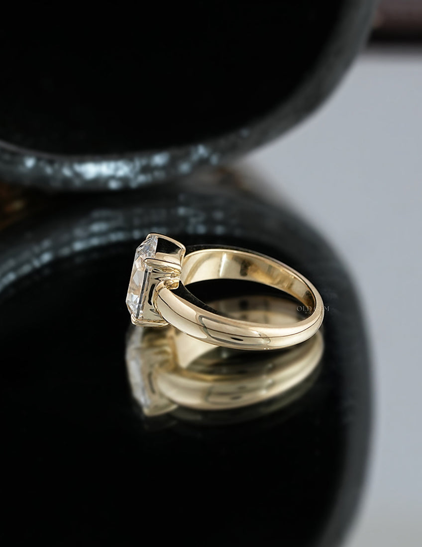 Old Mine Cut Thick Band Ring