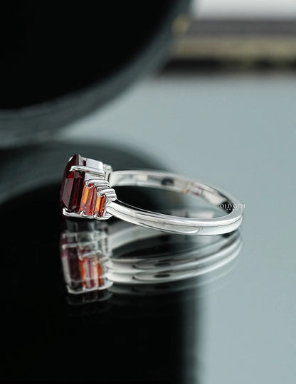 Antique Hexagon Shape Five Stone Wedding Ring