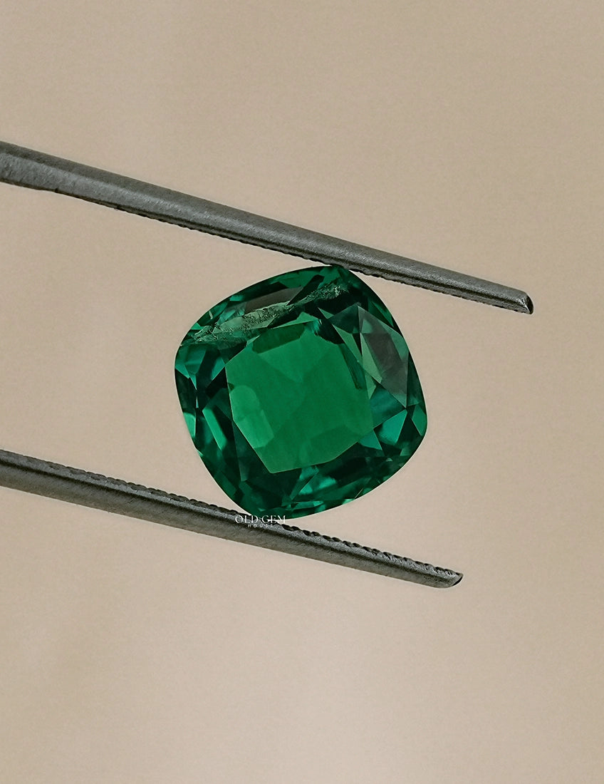 Green Emerald Cushion Cut Loose Gemstone Gemstone