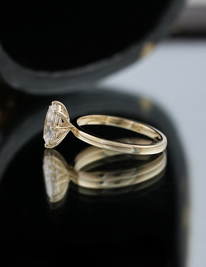 Old Mine Moval Solitaire Ring