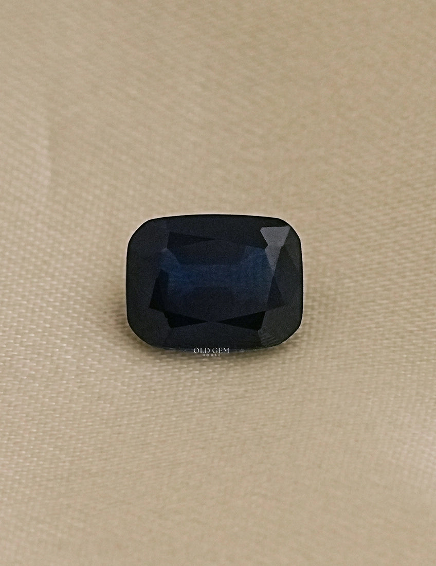Elongated Cushion Cut Blue Sapphire Loose Gemstone Gemstone