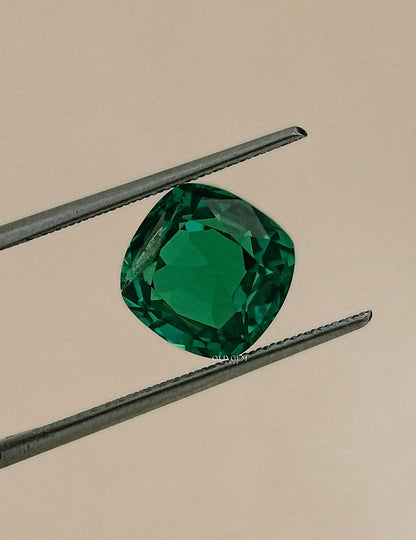 Green Emerald Cushion Cut Loose Gemstone Gemstone