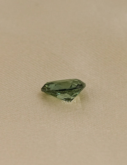 Fancy Deep Green Old Mine Pear Loose Diamond