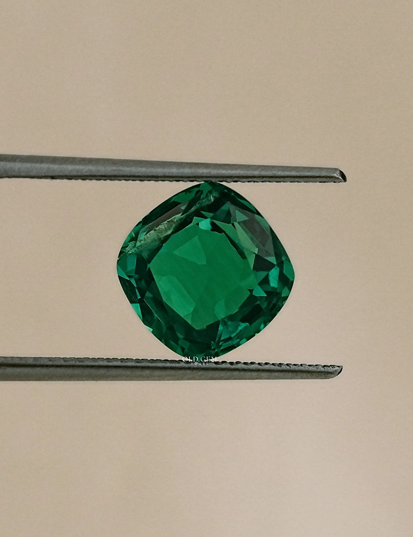 Green Emerald Cushion Cut Loose Gemstone Gemstone