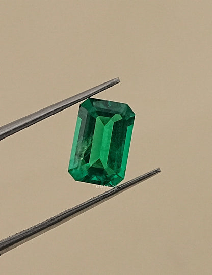 Green Colombian Emerald Cut Loose Gemstone Gemstone