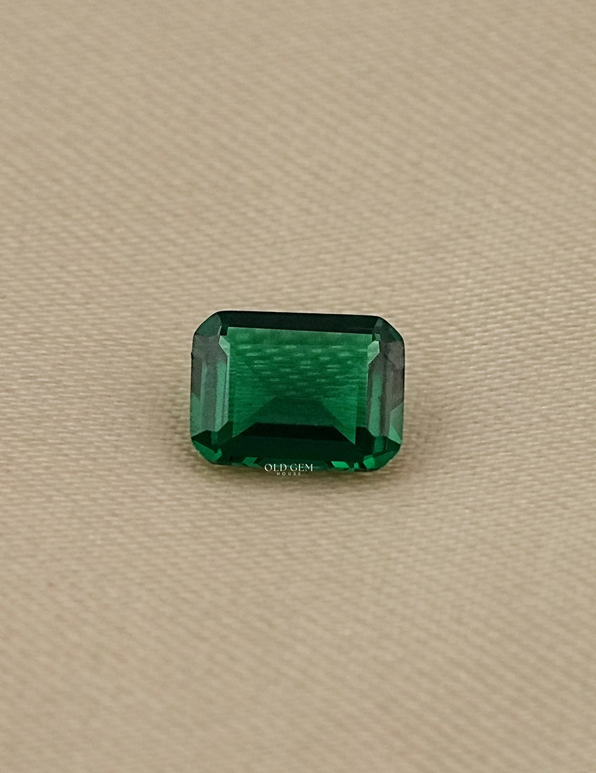 Green Emerald Cut Loose Gemstone Gemstone
