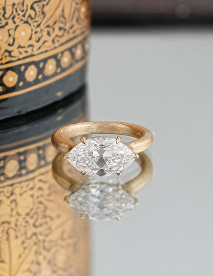 Old Mine Moval Solitaire Ring