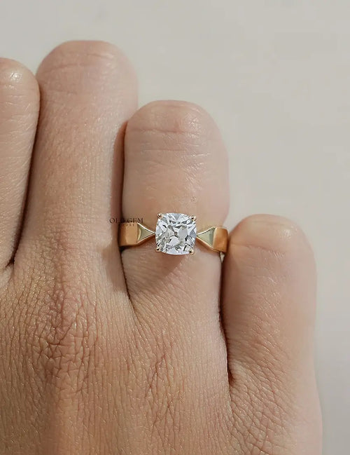 1 CT Vintage Allure Cushion Solo Diamond Ring For Him