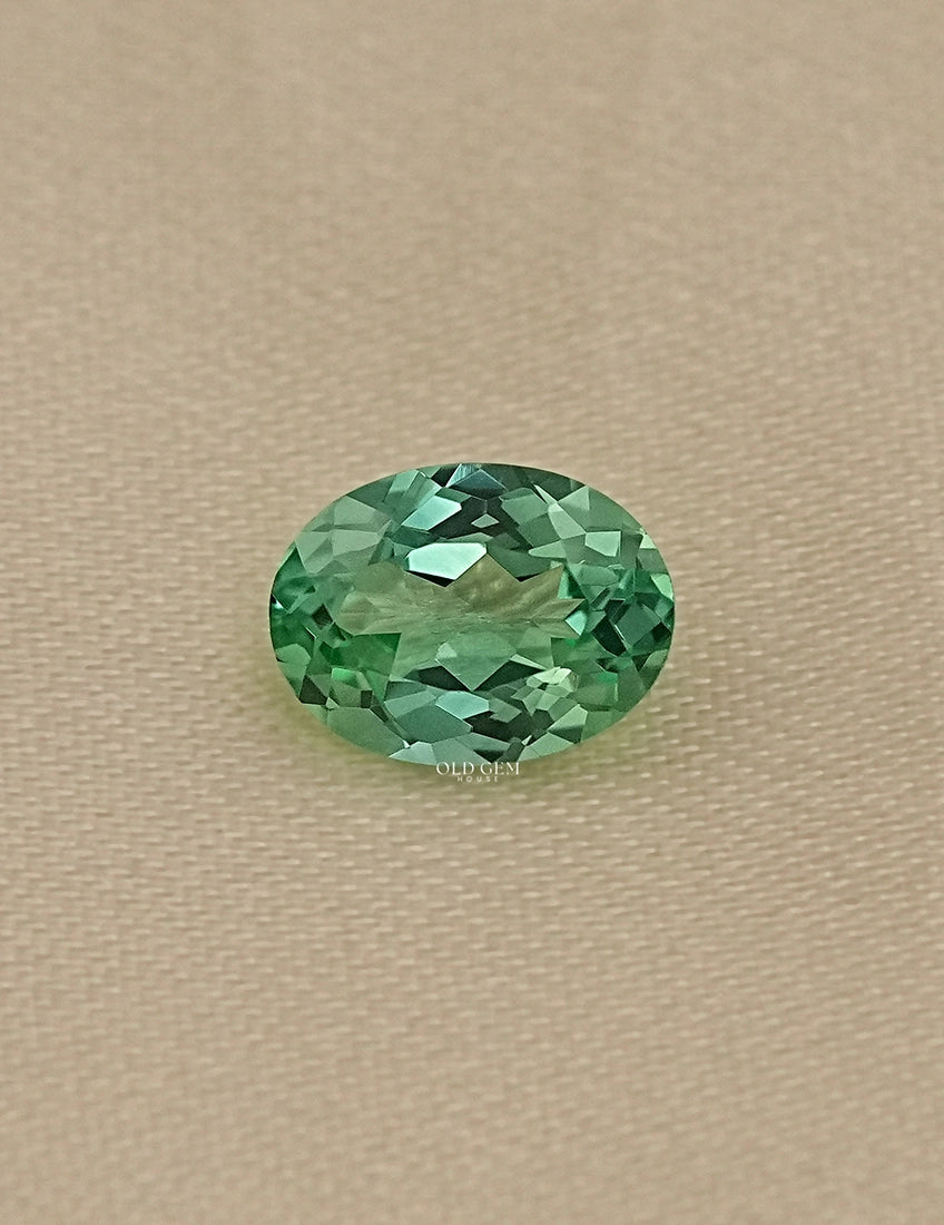 Oval Cut Green Sapphire Loose Gemstone Gemstone
