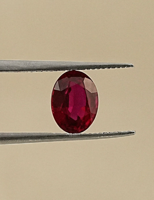 Pigeon Blood Ruby Oval Cut Lab Loose Diamond