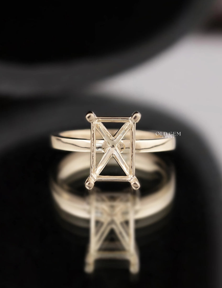 Radiant Cut Semi Mount Ring Engagement Ring