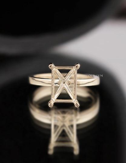 Radiant Cut Semi Mount Ring Engagement Ring