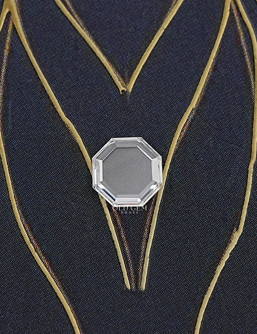 Portrait Octagon Loose Lab Diamond