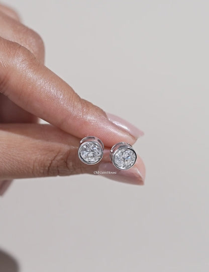 Old Cut Round Bezel Stud